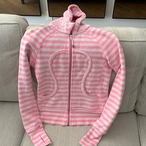 Lululemon 4 scuba hoodie